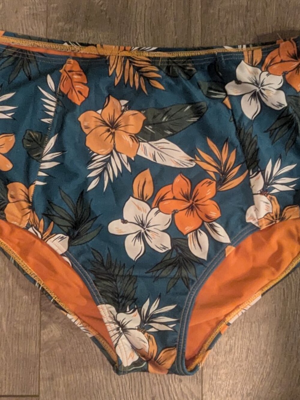 Kulani Kinis Sunday Dive High Waisted Swim Bottoms - XL